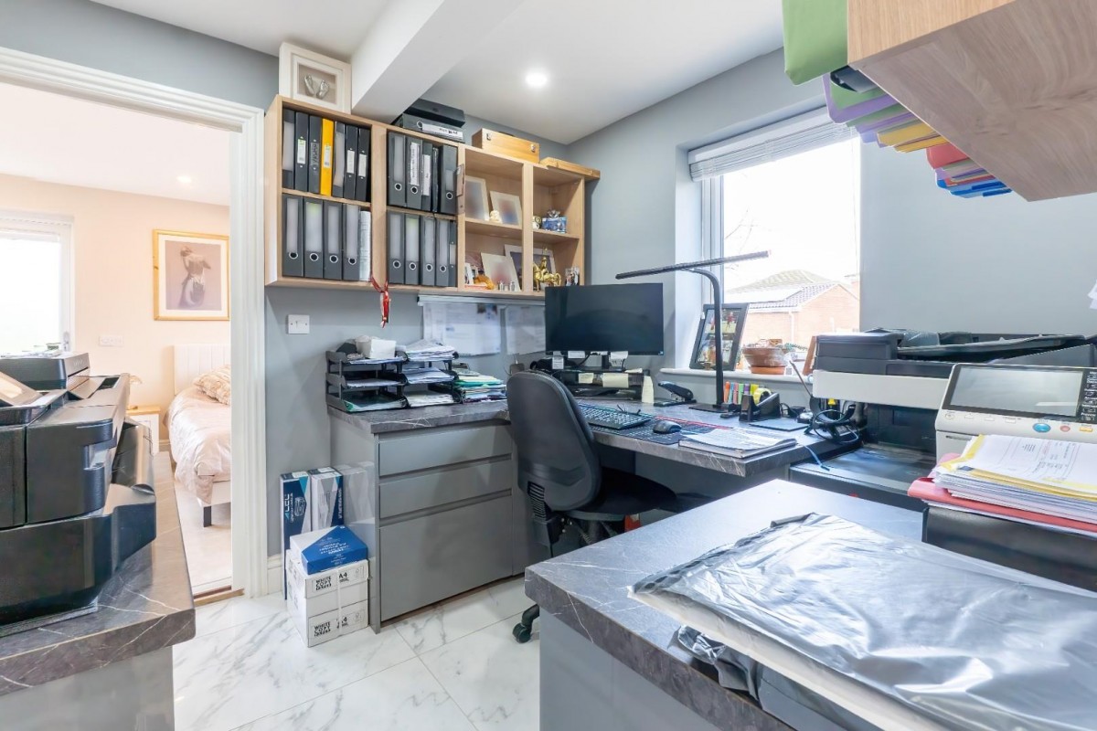 Barnett Way, Bierton, Aylesbury