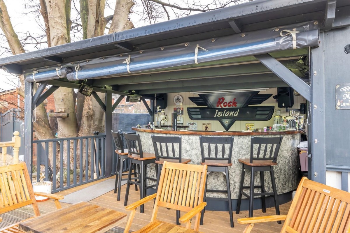 Barnett Way, Bierton, Aylesbury