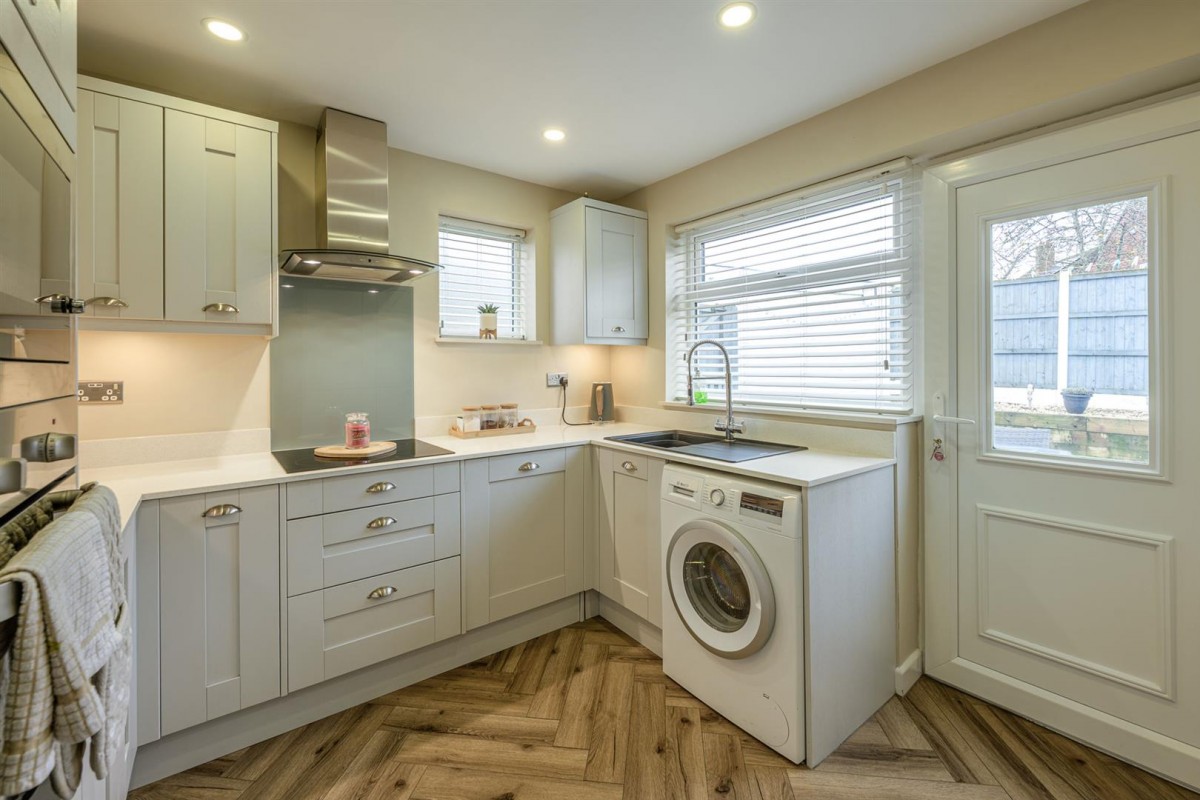 Farmcroft Road, Stourbridge, DY9 9ER