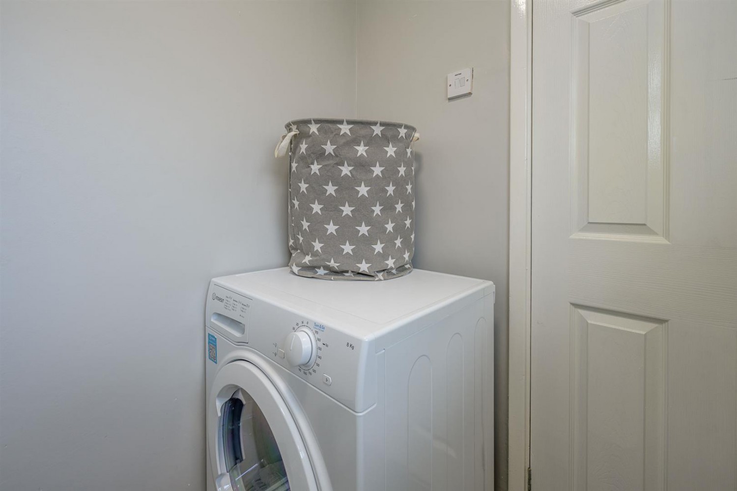 Farmcroft Road, Stourbridge, DY9 9ER