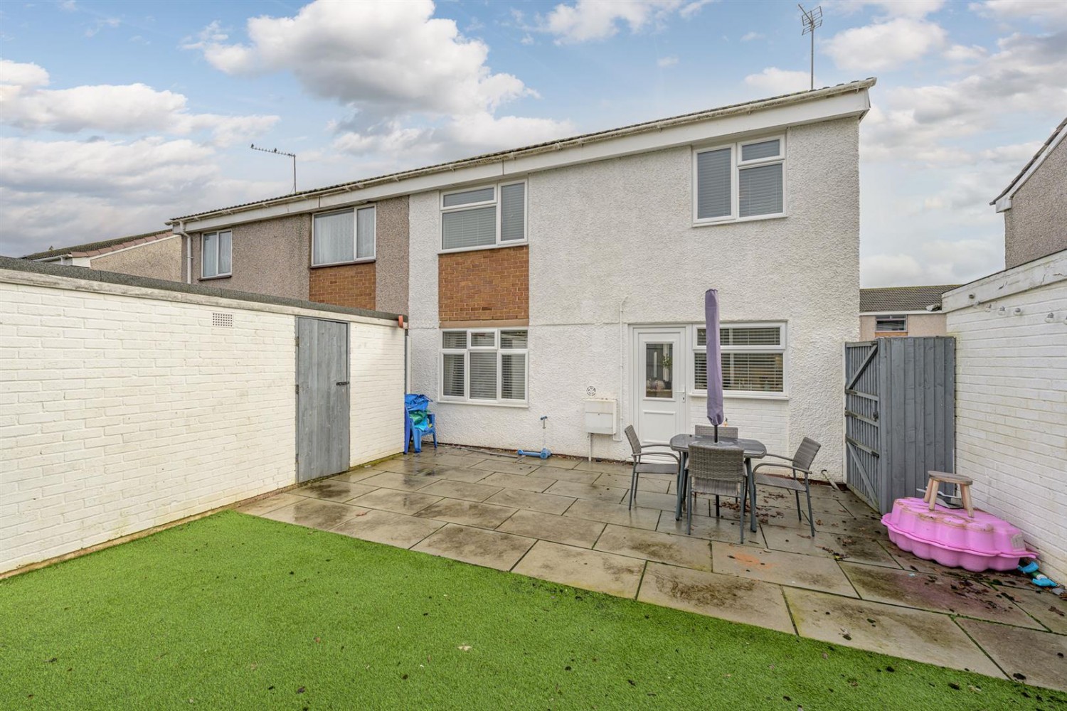 Farmcroft Road, Stourbridge, DY9 9ER