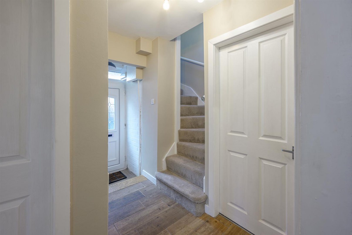 Cedar Close, Norton, Stourbridge, DY8 3JQ