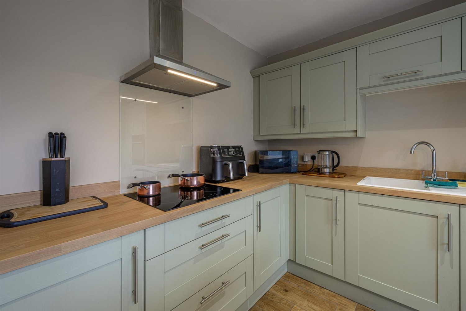 Cedar Close, Norton, Stourbridge, DY8 3JQ