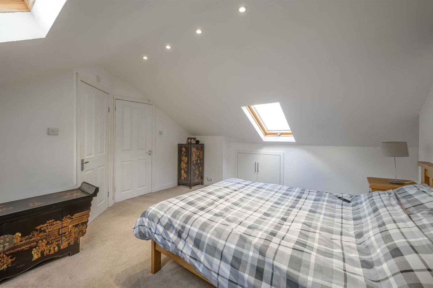 Cedar Close, Norton, Stourbridge, DY8 3JQ