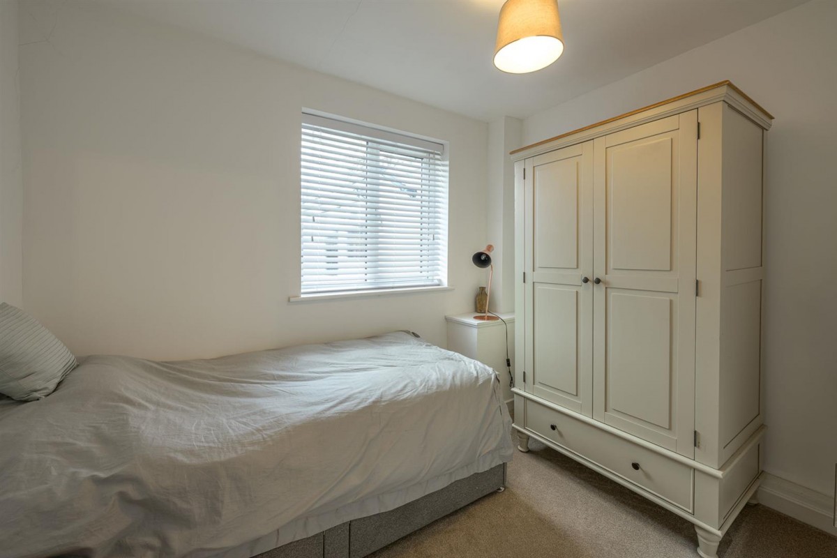 Cedar Close, Norton, Stourbridge, DY8 3JQ