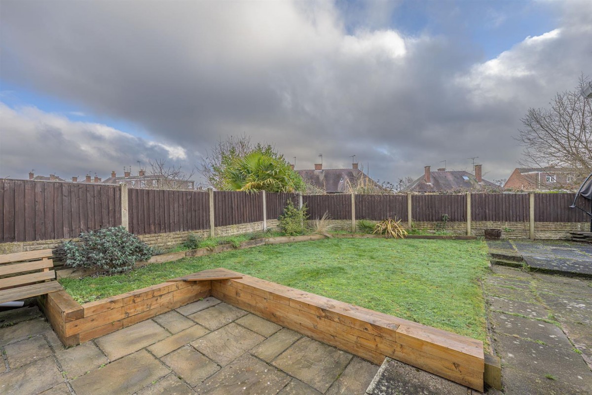 Cedar Close, Norton, Stourbridge, DY8 3JQ