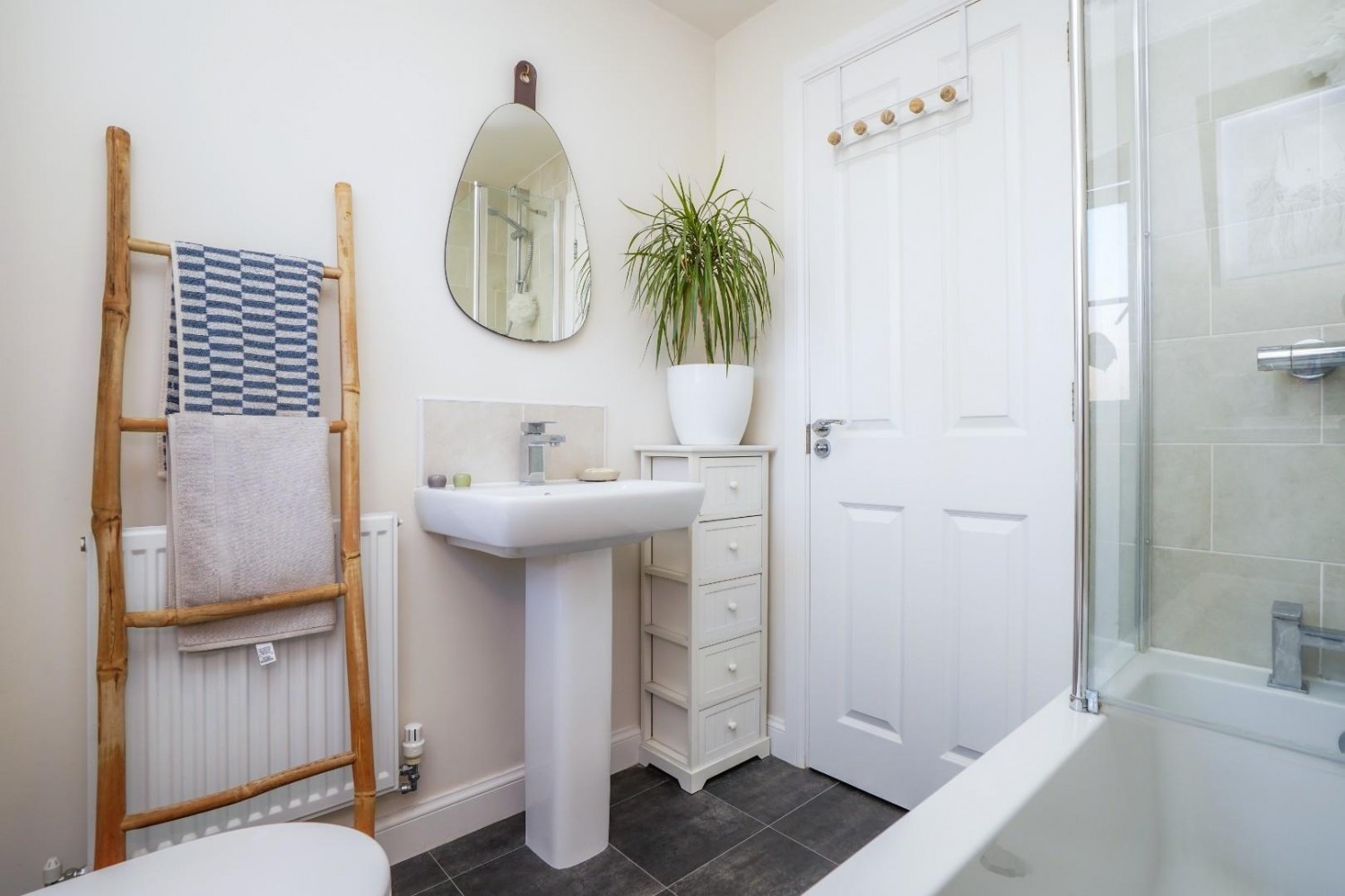 Orchard Drive, Barlby, Selby