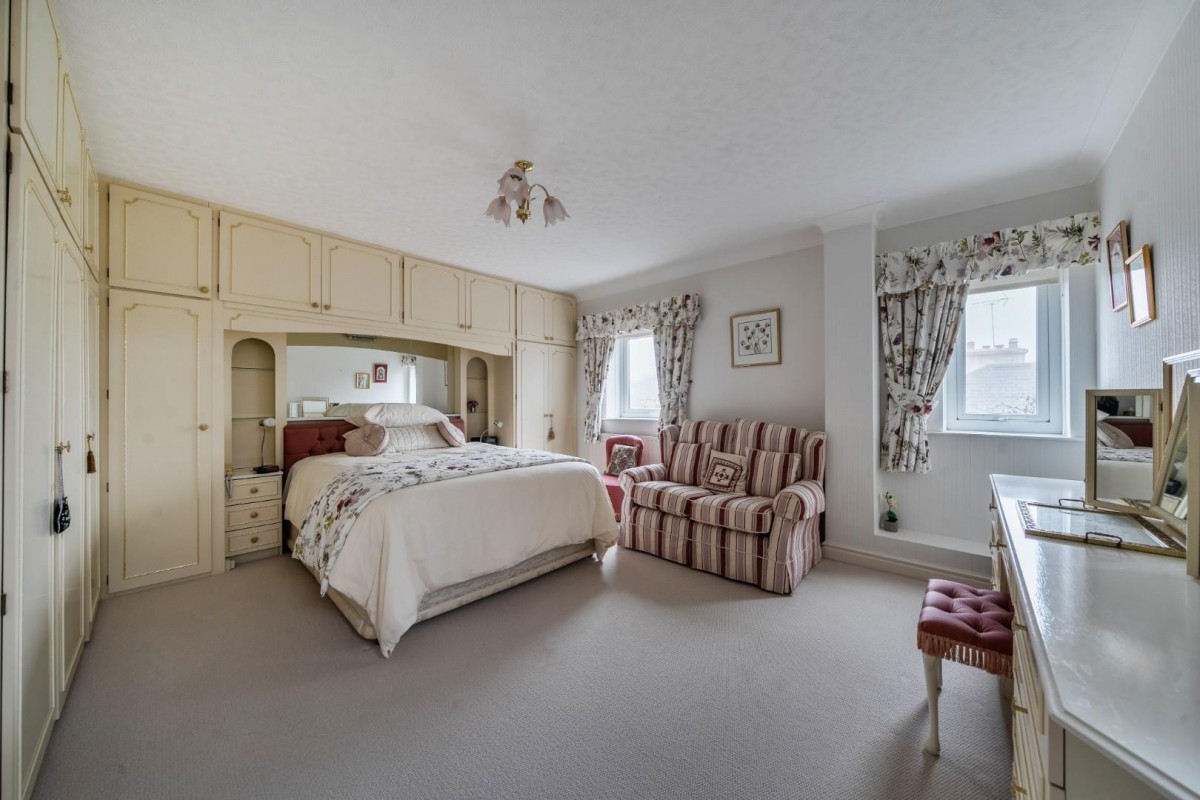 Flat 6, Thornhill 12 Pine Tree Avenue, Boston Spa, Wetherby