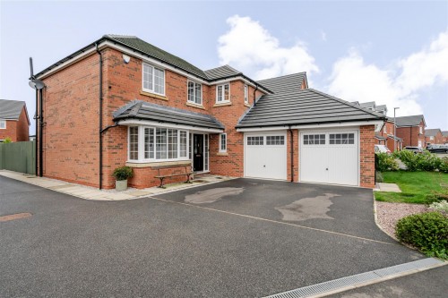 Waterfield Close, Lowton, Warrington