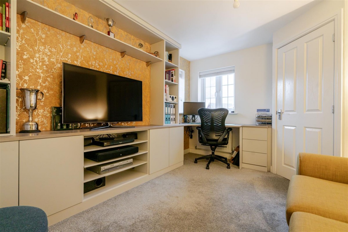Waterfield Close, Lowton, Warrington
