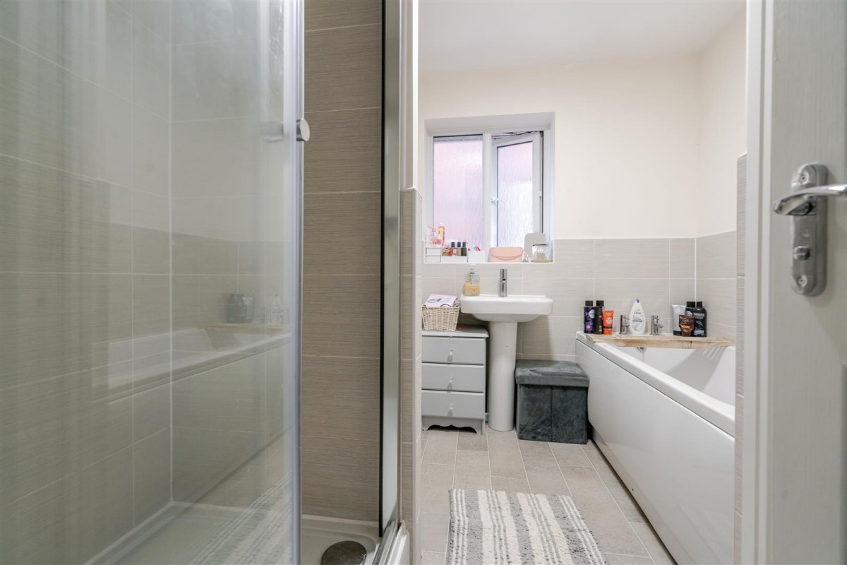 Waterfield Close, Lowton, Warrington
