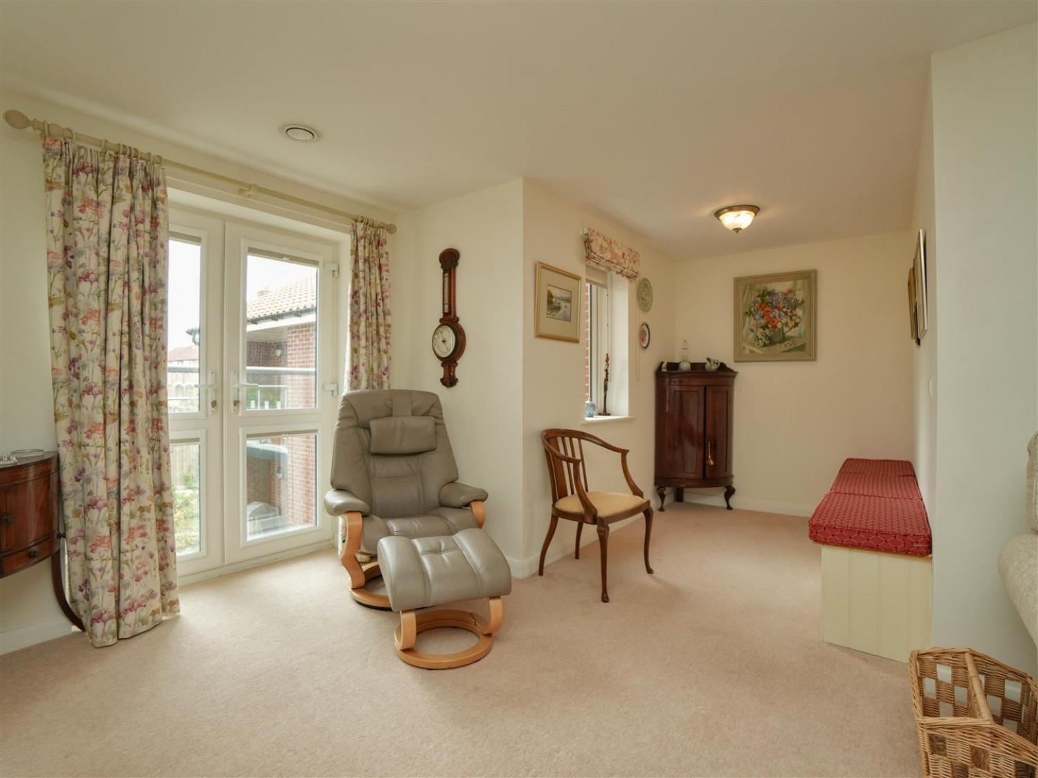 2 bedroom Flat for sale in Stillington Oaks, Easingwold