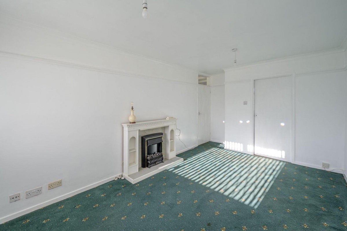 Sandyfields Road, Dudley