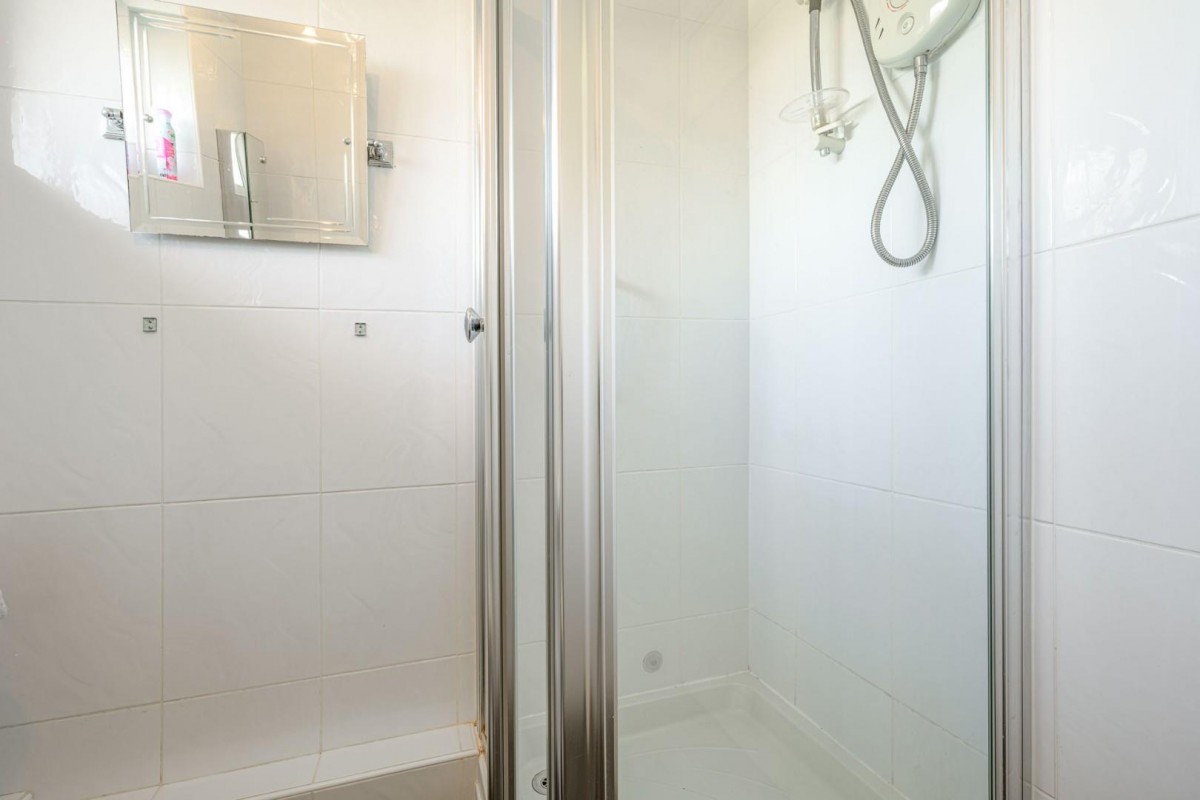 Sandyfields Road, Dudley