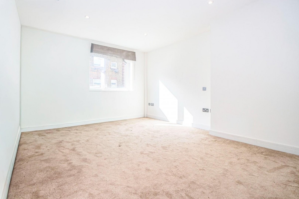 Cavell Street, London, E1