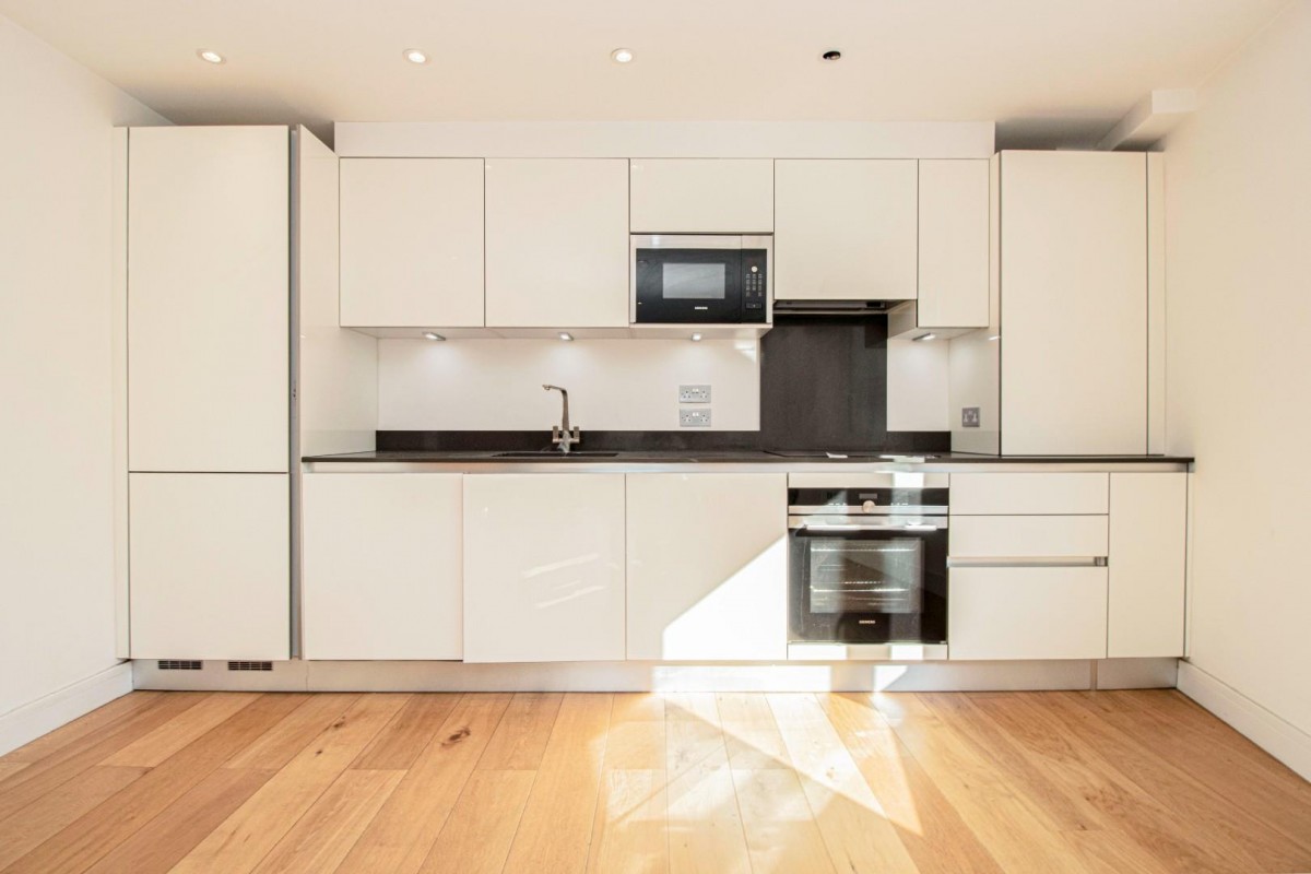 Cavell Street, London, E1