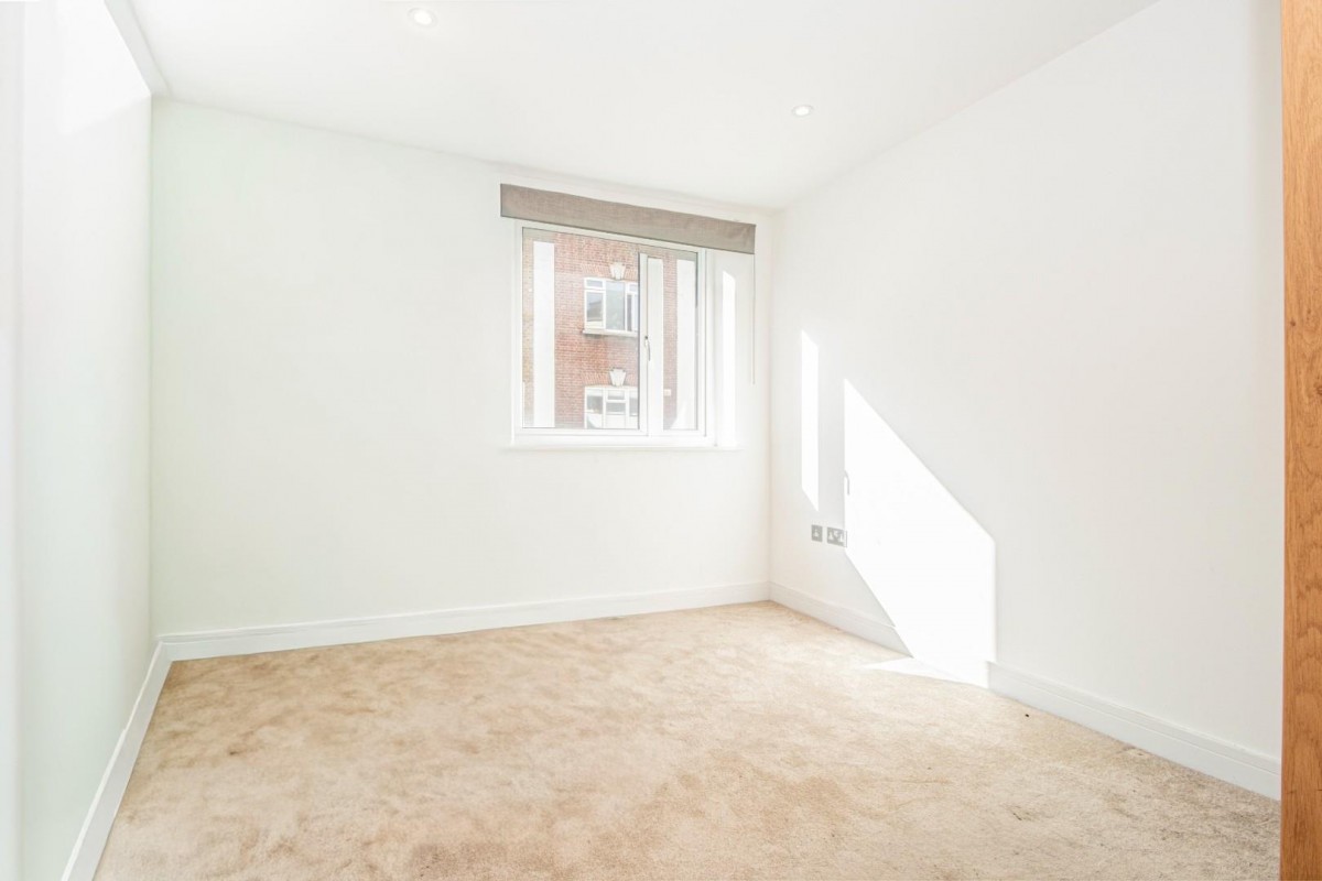 Cavell Street, London, E1