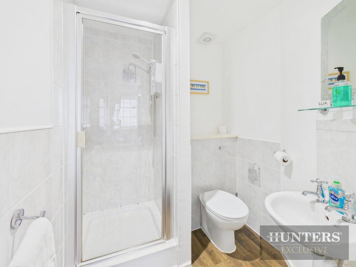 North Marine Road, Scarborough