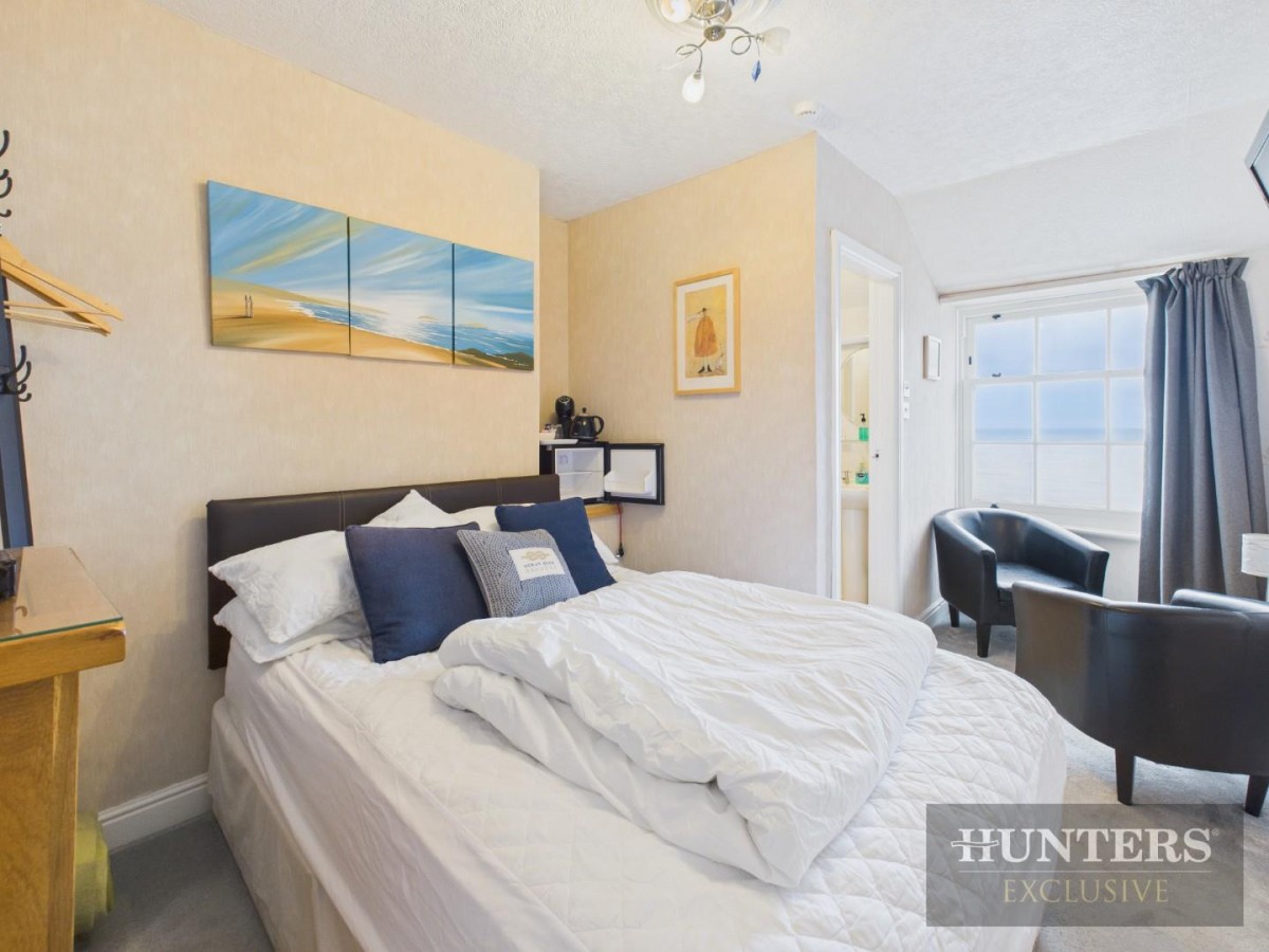 North Marine Road, Scarborough