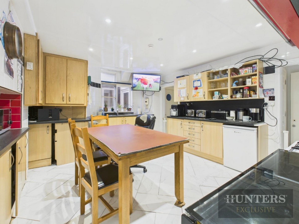 North Marine Road, Scarborough