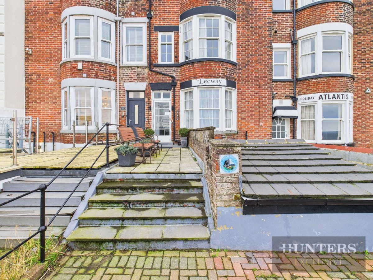 North Marine Road, Scarborough