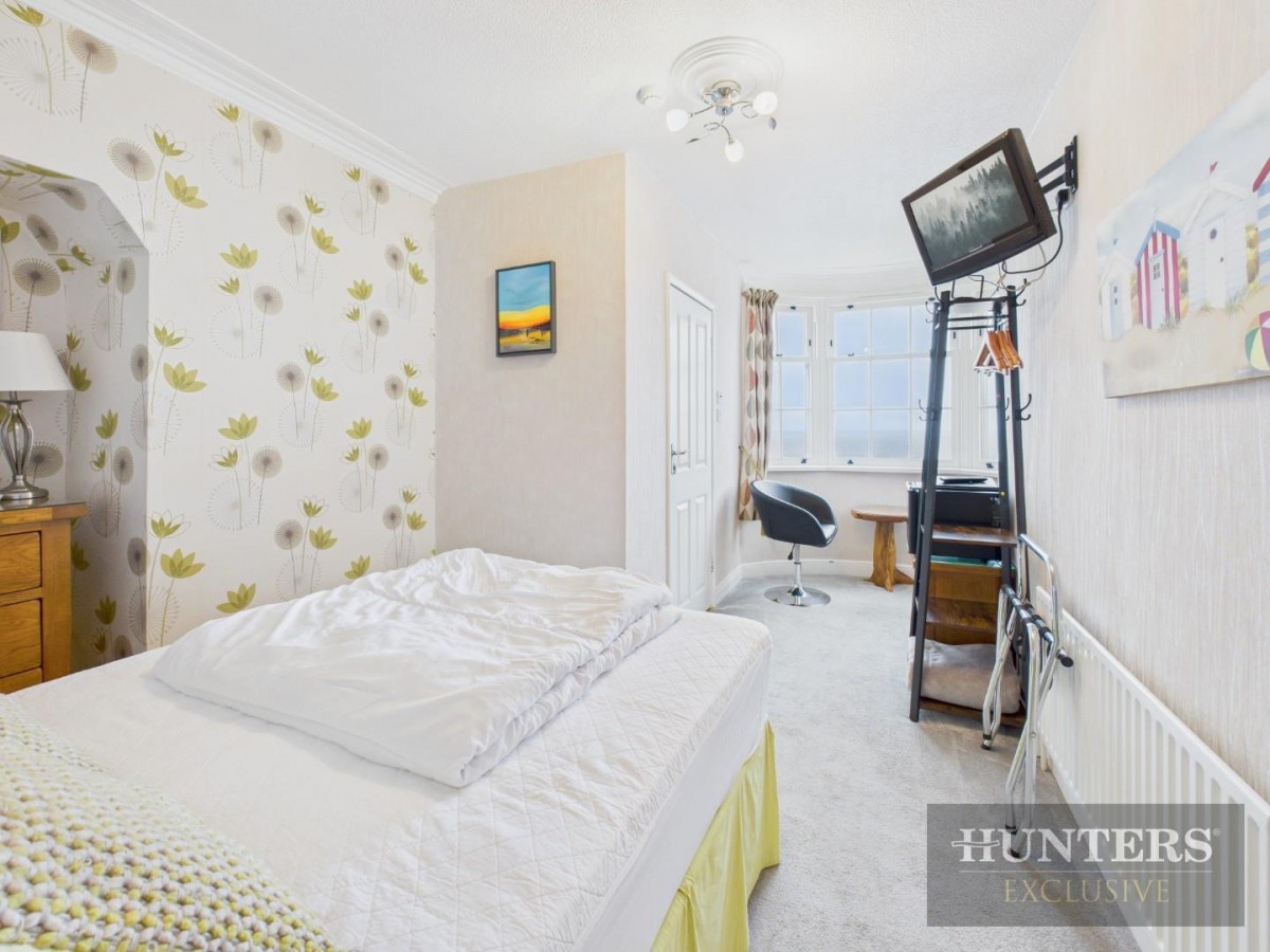 North Marine Road, Scarborough