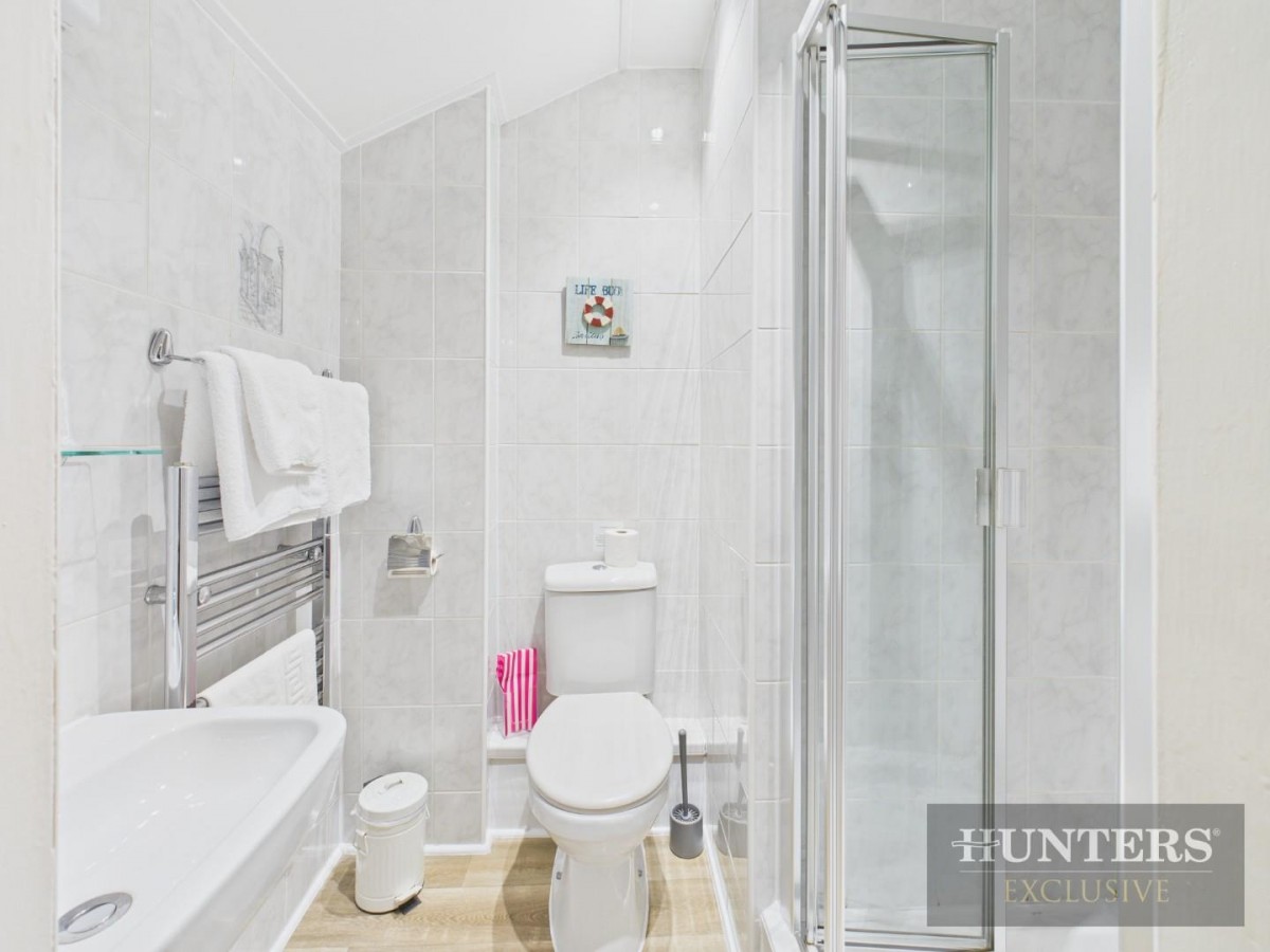 North Marine Road, Scarborough