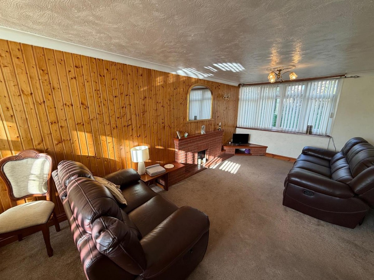 Harvington Walk, Rowley Regis, B65 9NW