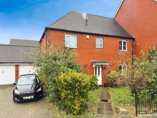 Sir John Fogge Avenue, Repton Park