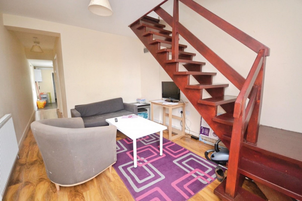 Blenheim Gardens, Reading