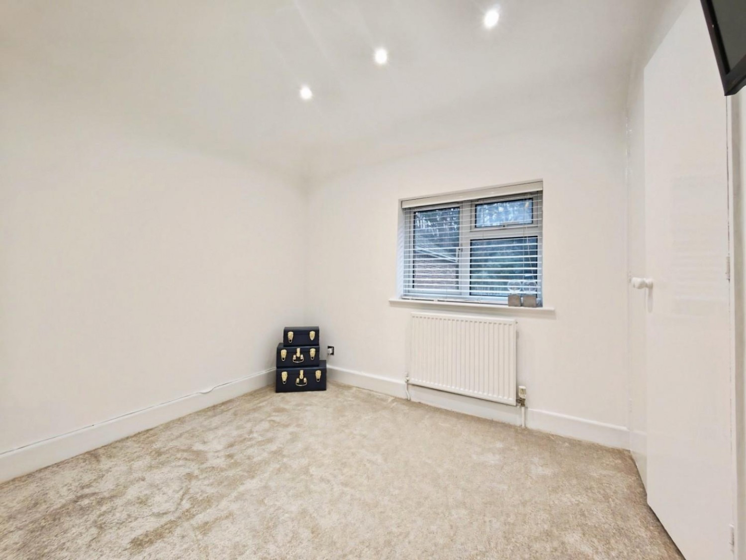 Upper Broadmoor Road, Crowthorne