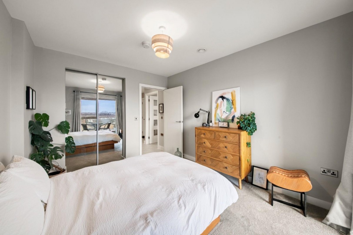 School Passage, Southall