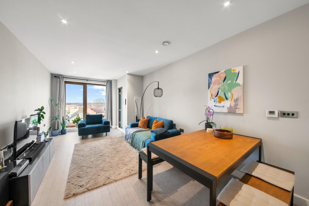 School Passage, Southall