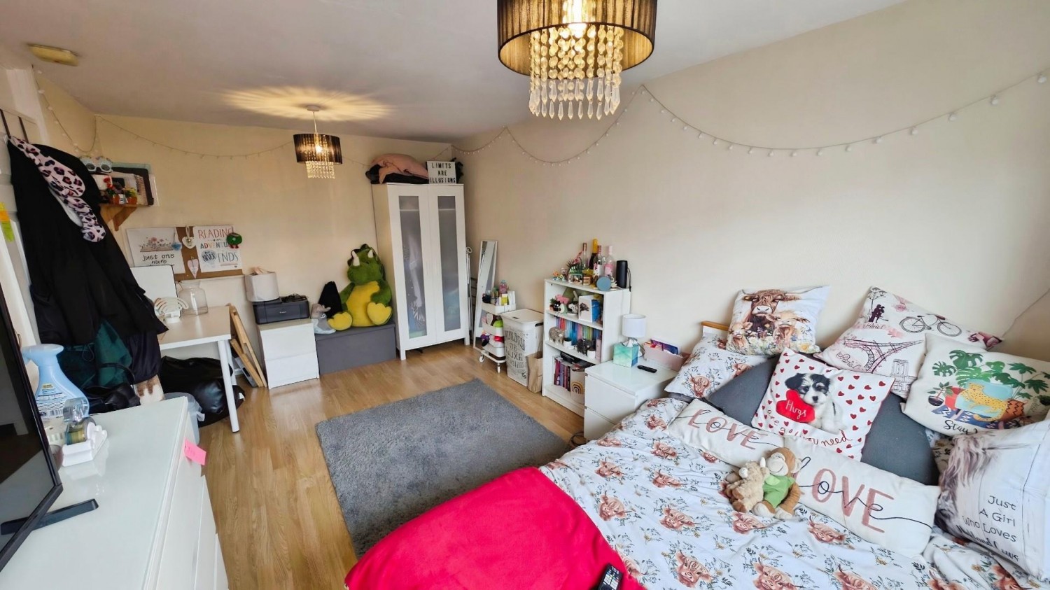 Timber Dene, Bristol