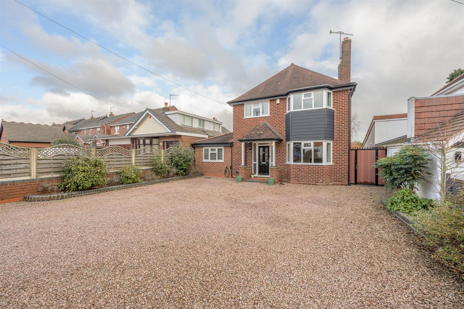 Cot Lane, Kingswinford, DY6 9TY