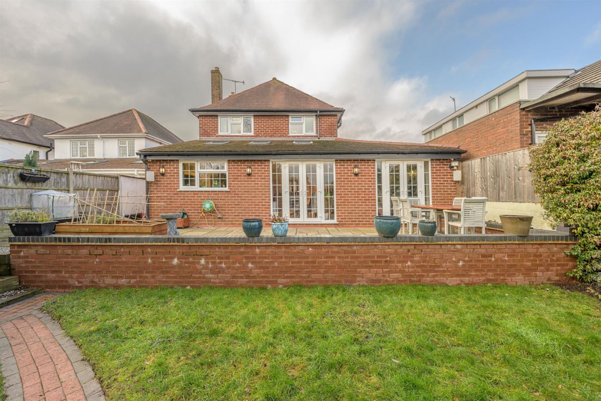Cot Lane, Kingswinford, DY6 9TY