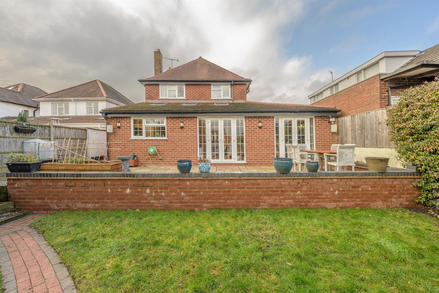 Cot Lane, Kingswinford, DY6 9TY
