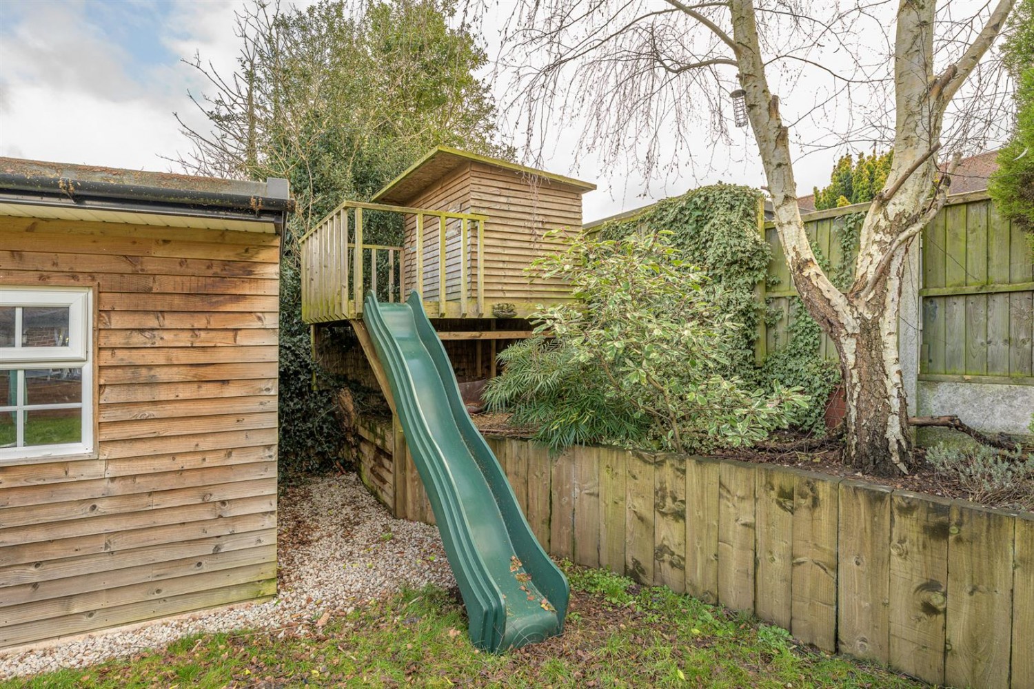 Cot Lane, Kingswinford, DY6 9TY