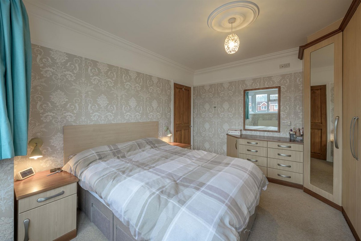 Cot Lane, Kingswinford, DY6 9TY