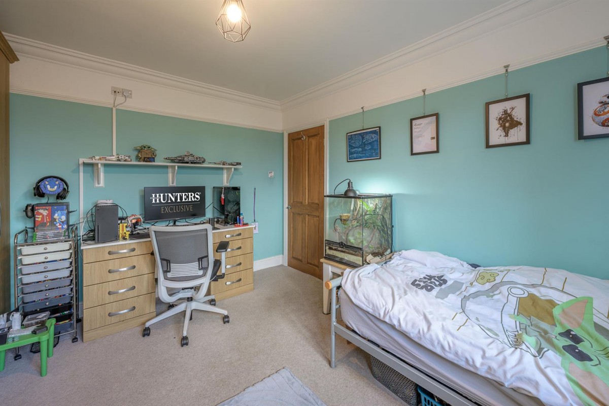 Cot Lane, Kingswinford, DY6 9TY