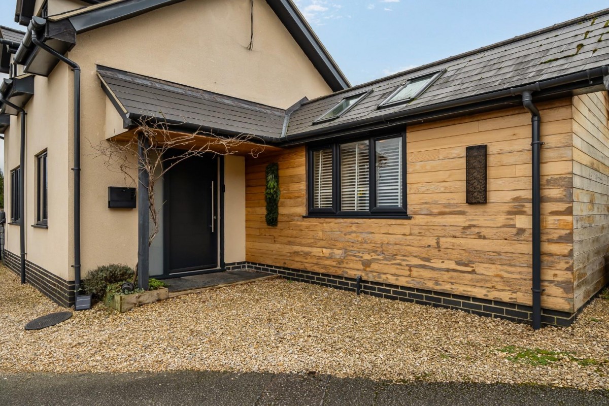 Lower Poole Road, Dursley