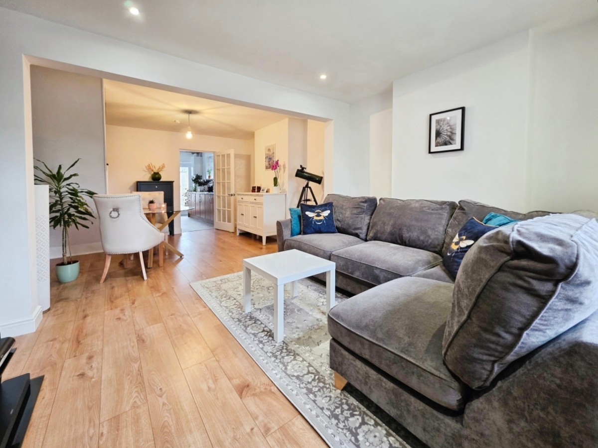 Gloucester Road, Stonehouse