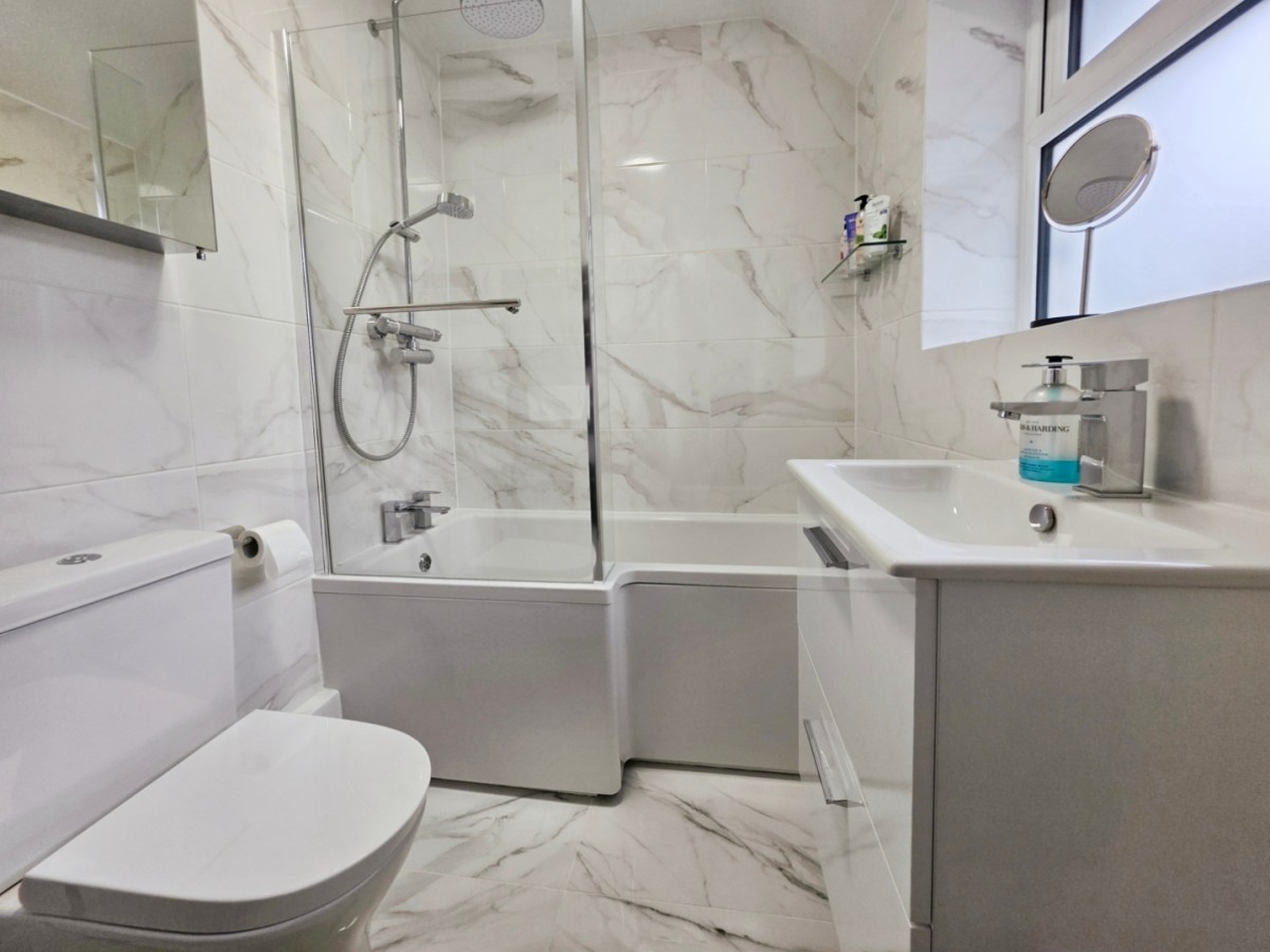 Gloucester Road, Stonehouse