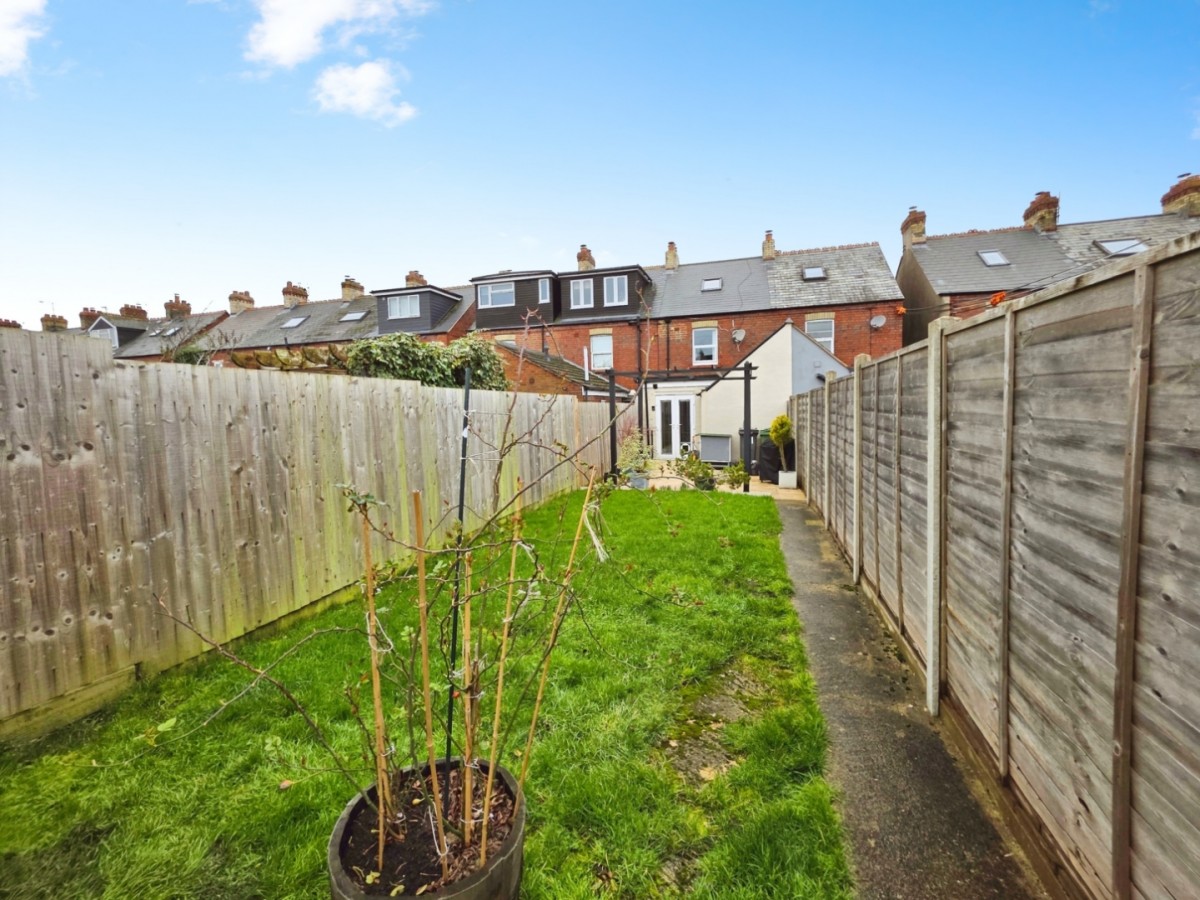 Gloucester Road, Stonehouse