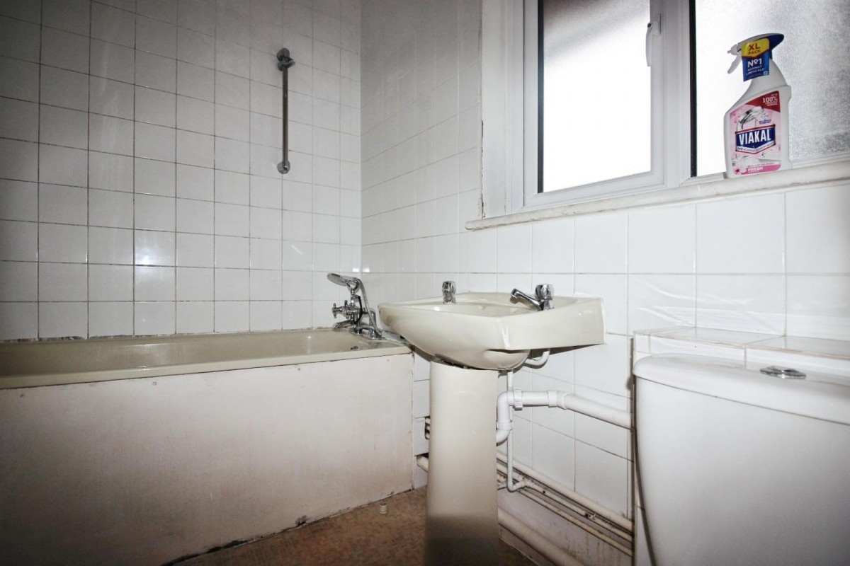 Surlingham Close, London