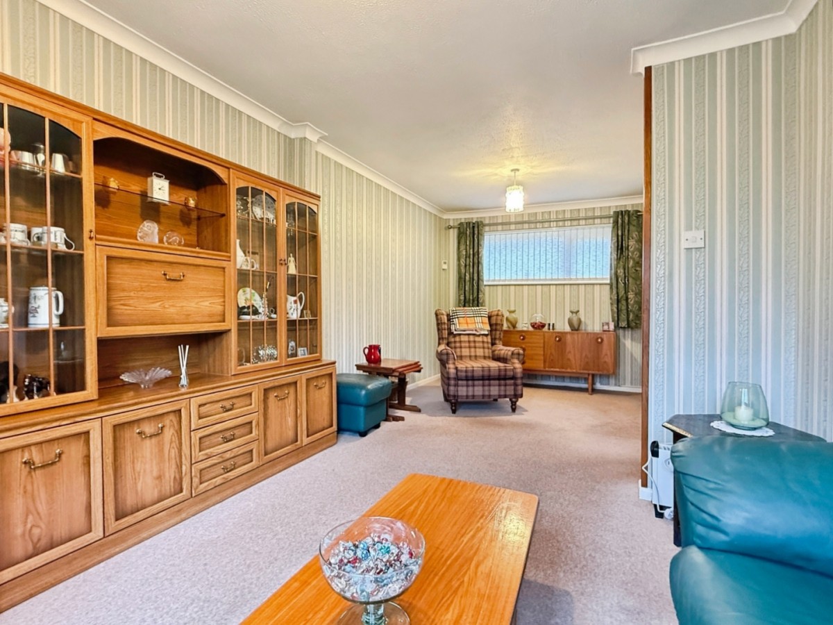 Mill Farm Drive, Stroud