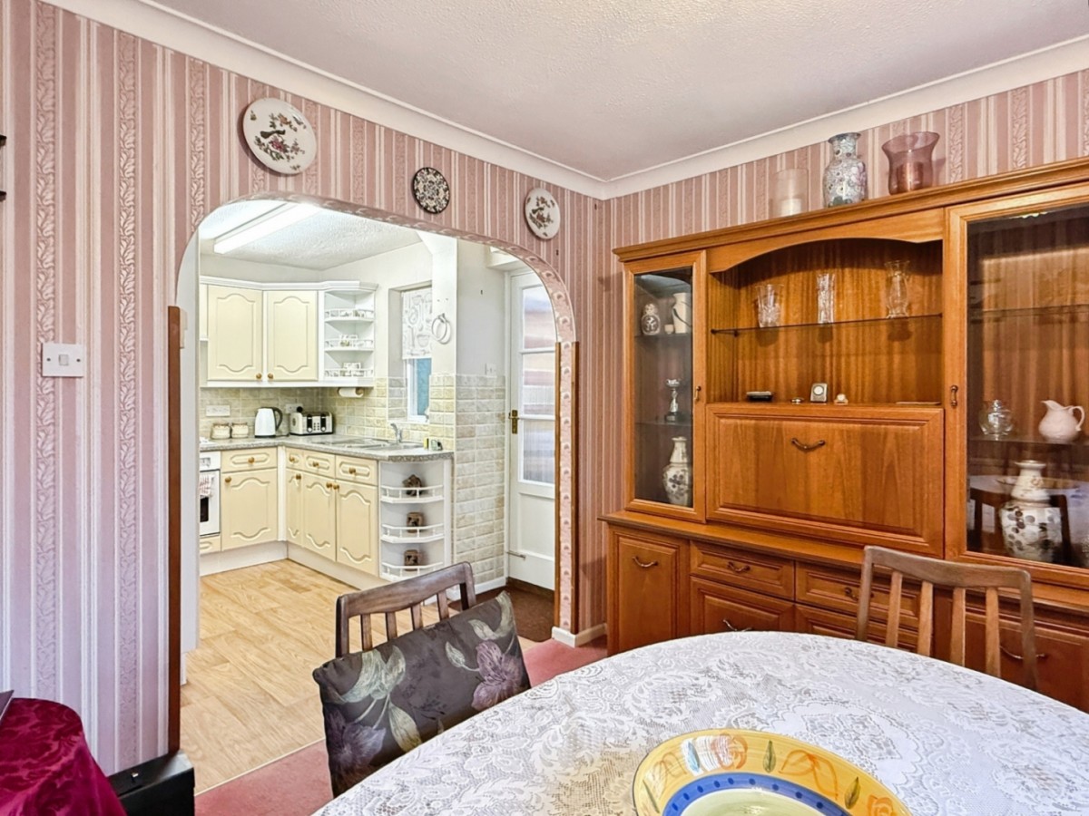 Mill Farm Drive, Stroud