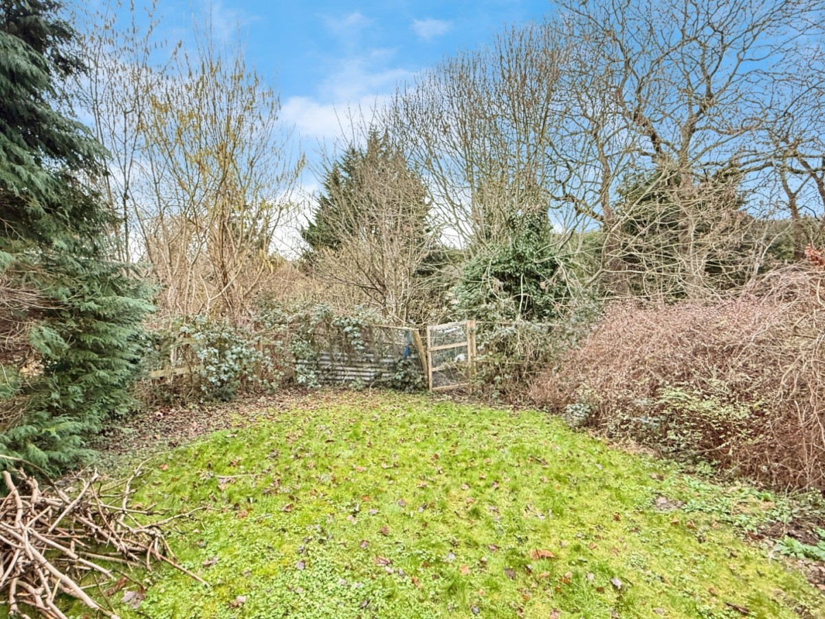 Mill Farm Drive, Stroud