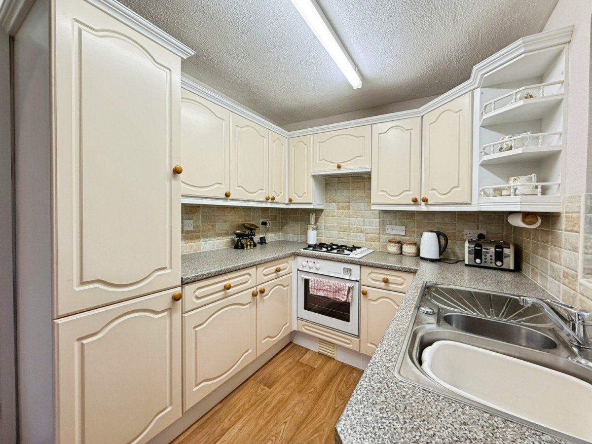 Mill Farm Drive, Stroud