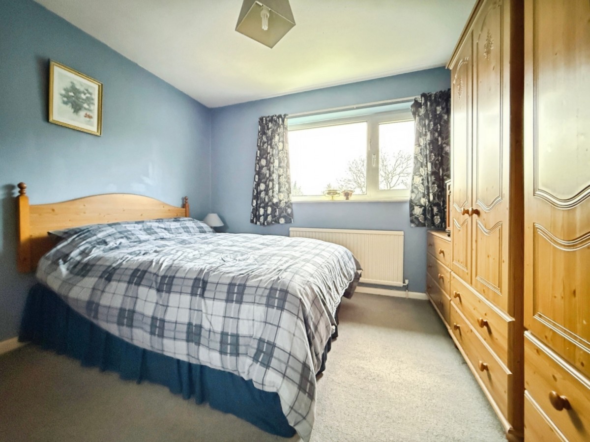 Mill Farm Drive, Stroud